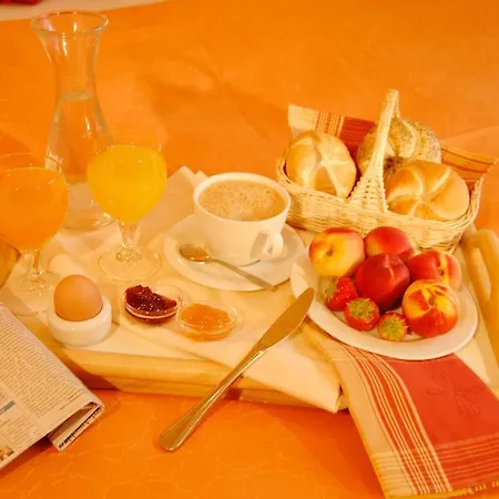 Guest house Grunes Gericht Neuhausen (Saxony)